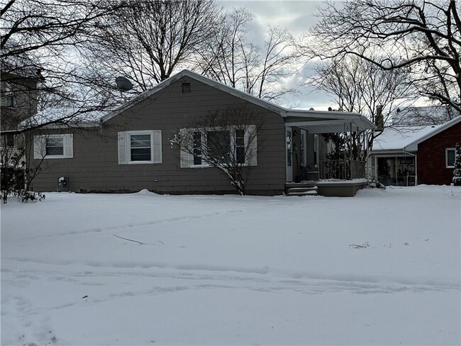 Photo - 304 Woodland Ave