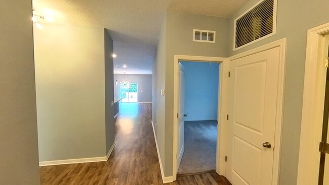 Photo - 3920 Loon Ln
