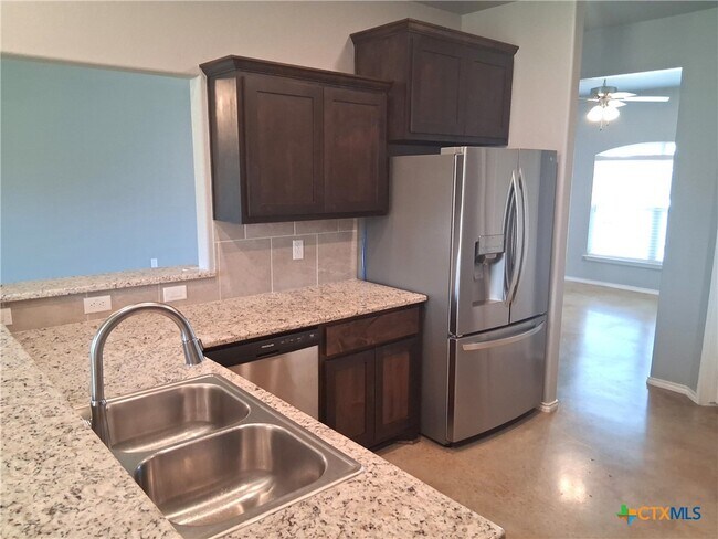 Photo - 3010 Privet Dr