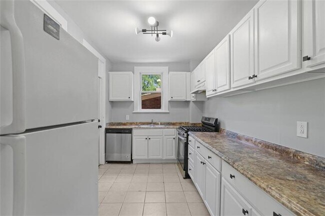 Photo - 2450 Starkamp St Unit #1