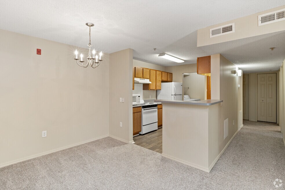 2BR, 2BR - 1,180SF - Kitchen/Dining Room