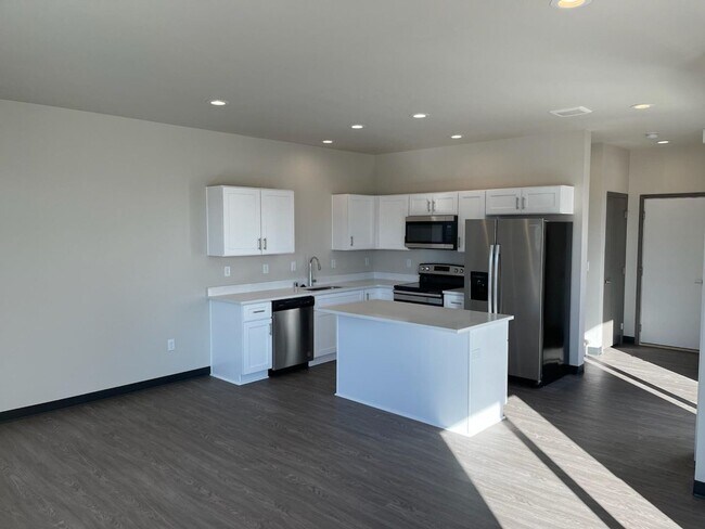 Photo - Modern design 3-bed, 2.5-bath duplex available Unidad 1005 Greenfield Drive