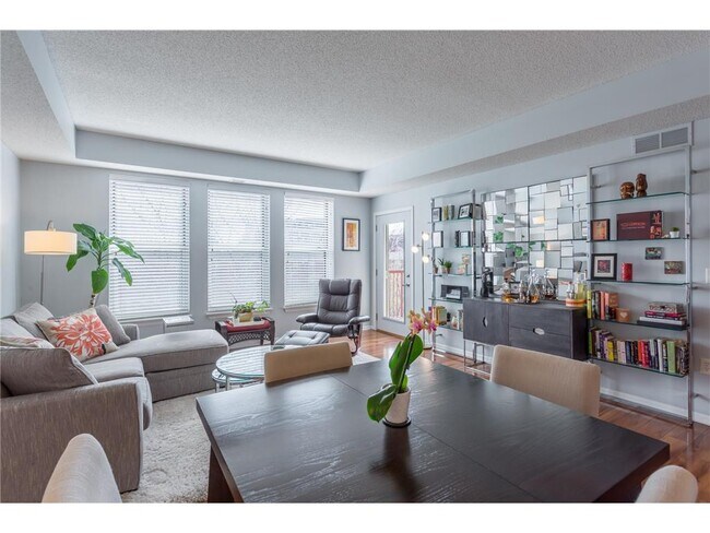 Photo - 545 N 1st St Unit 403