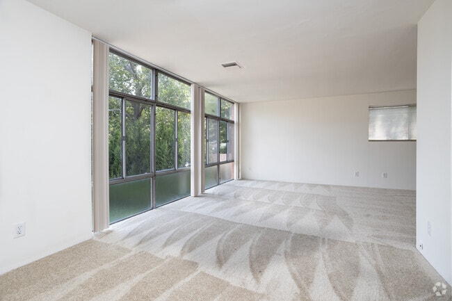West Pine Terrace