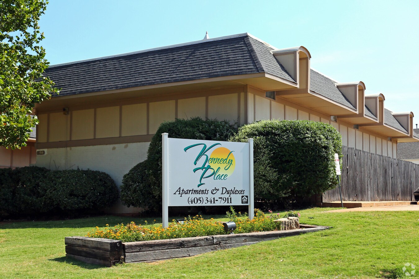Kennedy Place Townhomes - Kennedy Place Townhomes