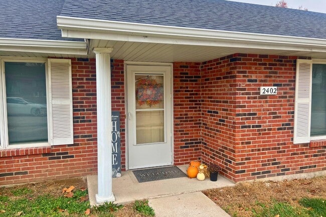 Photo - 2402 Garden Dr