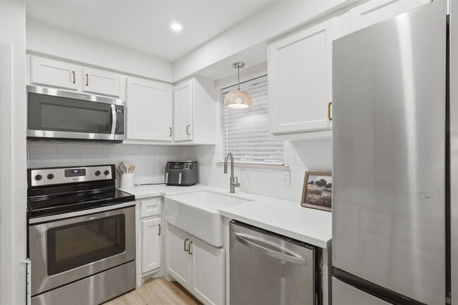Photo - 4040 San Felipe St Unit 102
