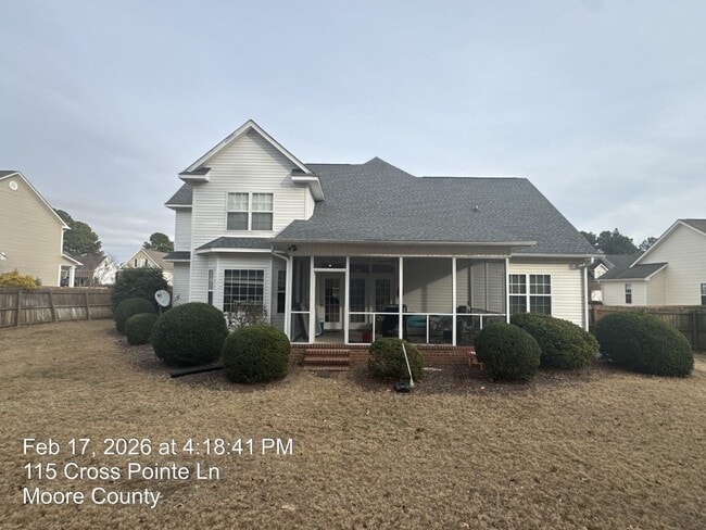 Photo - 115 Cross Pointe Ln