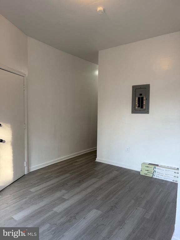 Photo - 1112 W Glenwood Ave