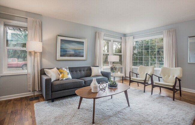 Photo - One bedroom - SE Sellwood/Moreland area