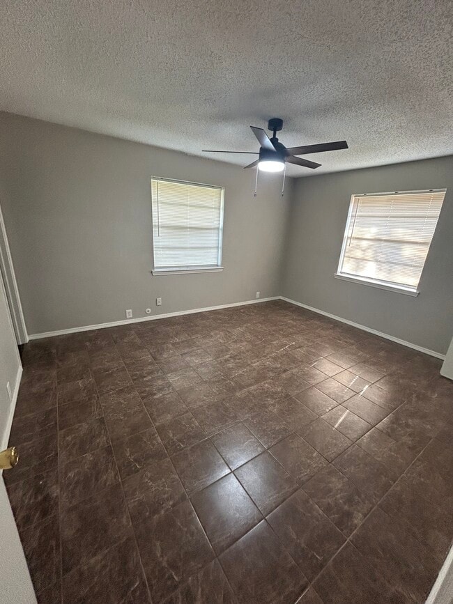 Master Bedroom - 1104 Magnolia St