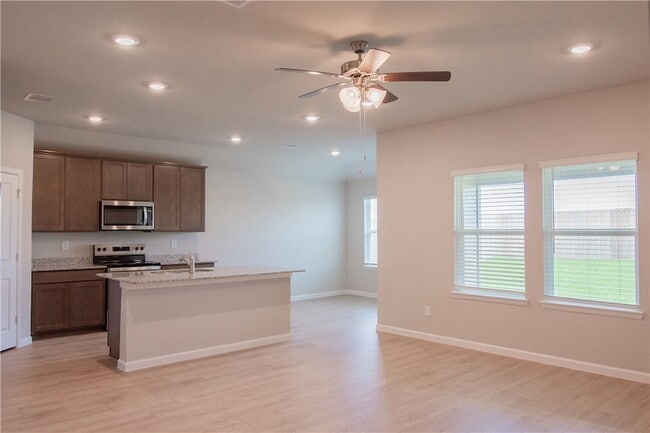 Photo - 10649 Knox Lndg Dr
