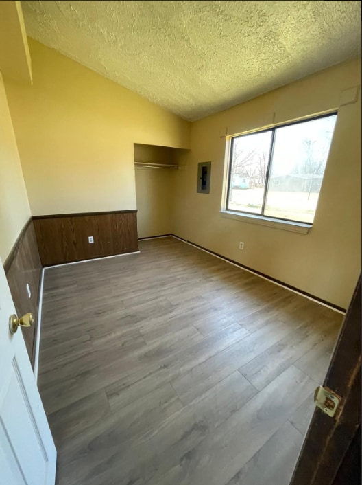 Building Photo - Thurston Street Unit 1333