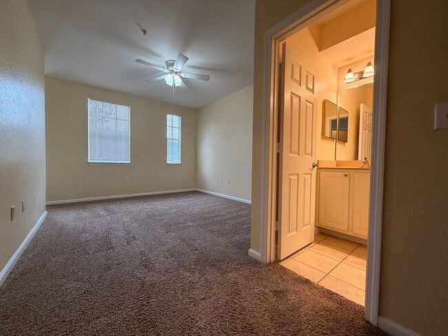 Photo - 2/2 Mirabella- Gate Pkwy Condo with Private Ground-Floor Entry & Balcony! MOVE IN SPECIAL!