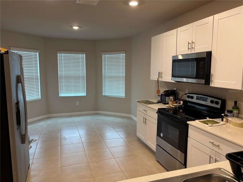 Photo - 2261 Barrister St