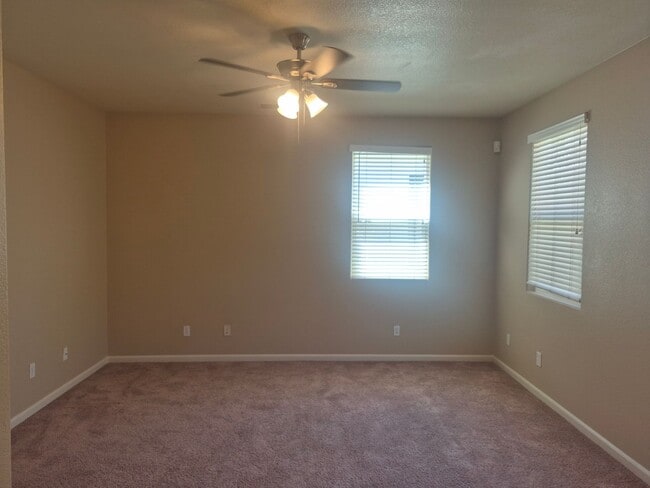 Photo - Adorable 3 bedroom 2.5 bath