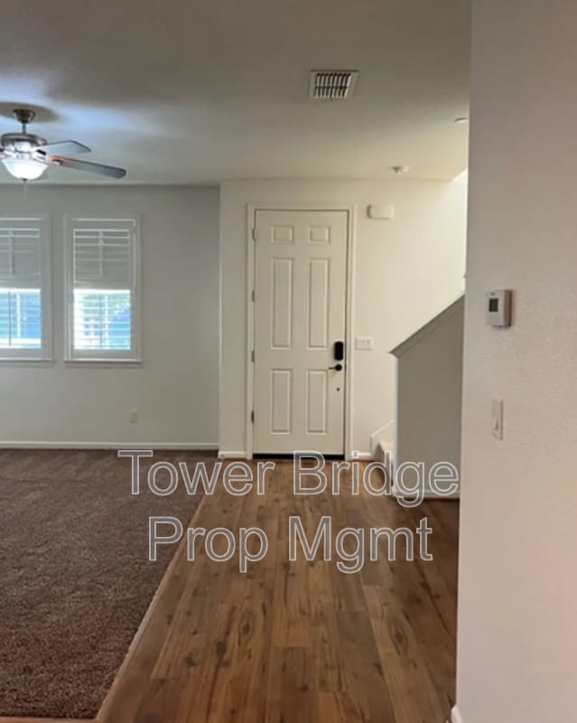 Photo - 3057 Village Park Dr