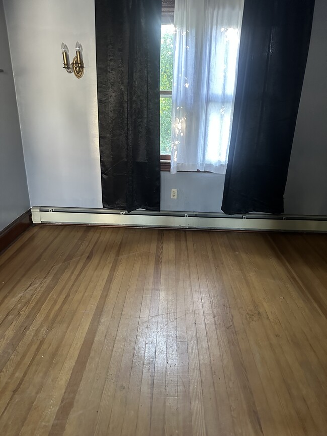 Photo - 5 Short 6th St Unit 3-Bedroom Waterford