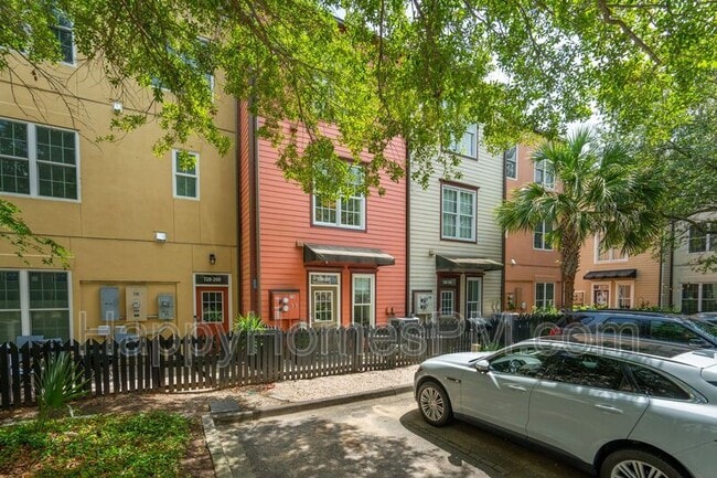 Photo - 728 S Shelmore Blvd