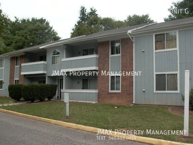 Photo - 3235 Chaparral Dr Apt G-3235 Chaparral Drive Unit G