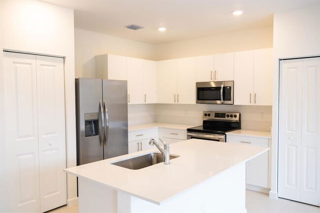 Photo - 11833 NW 47th Mnr
