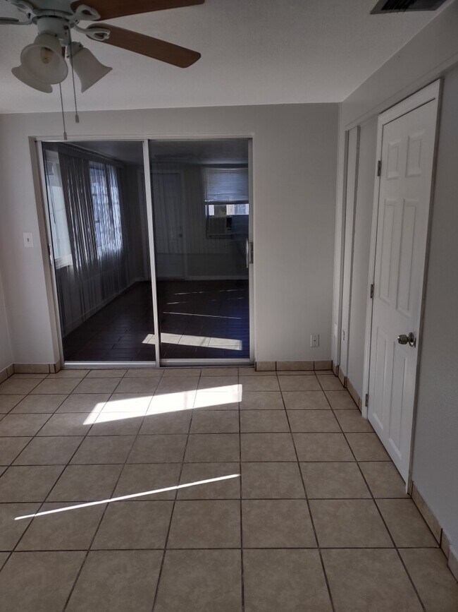 Photo - 12814 Spring Ave