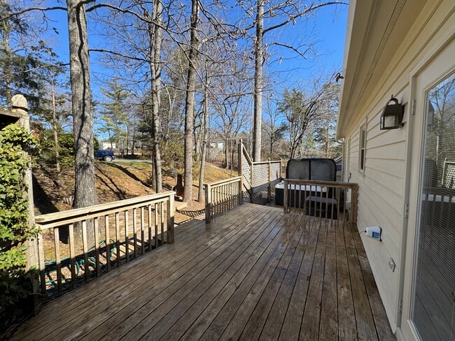 Photo - 1112 Greywood Dr