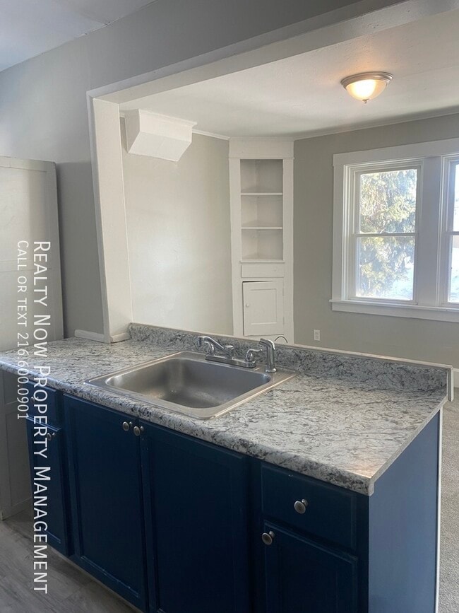 Photo - 3540 Trent Ave Unidad 1