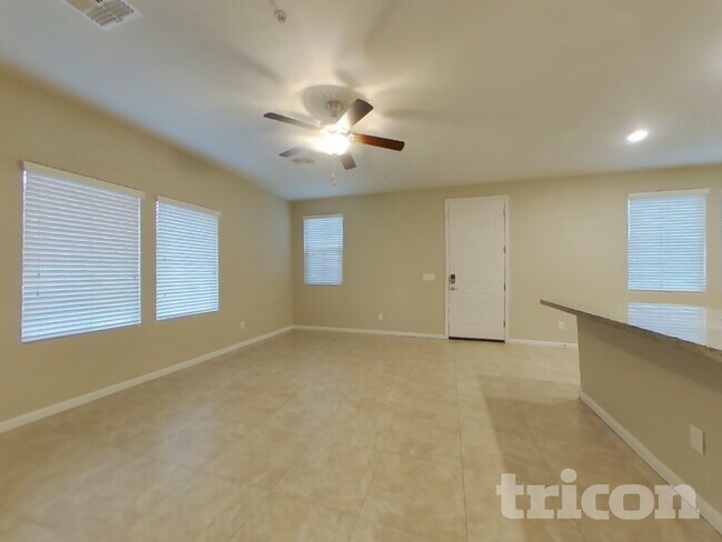 Photo - 12554 W Hummingbird Terrace