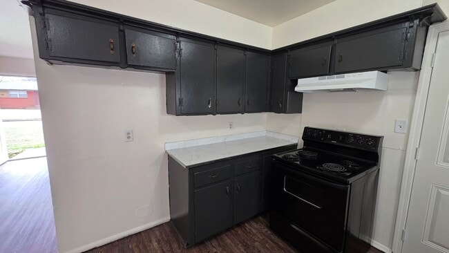 Photo - 4309 Woodedge Dr