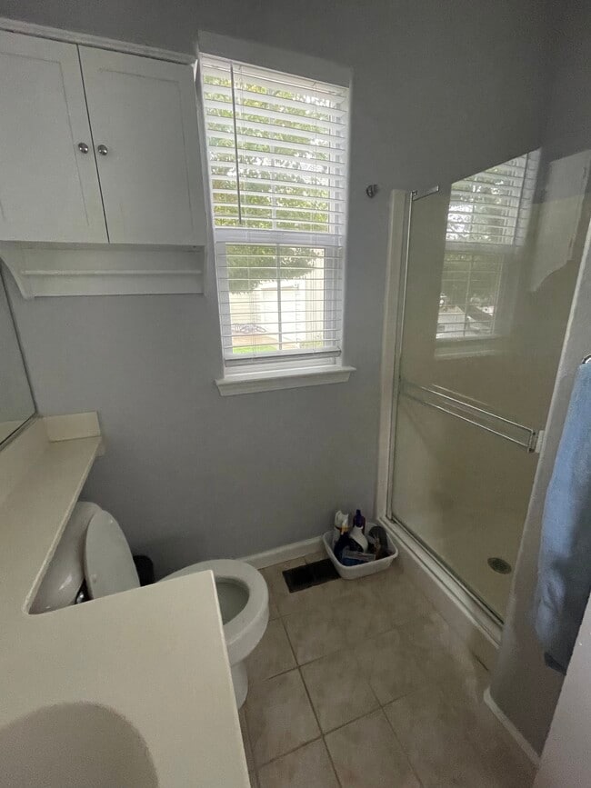 Photo - 2078 Red Oak Cir