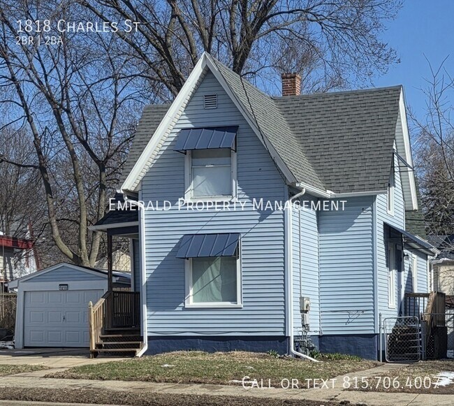 Photo - 1818 Charles St