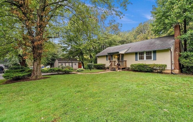 Photo - 7824 Ridgewood Dr