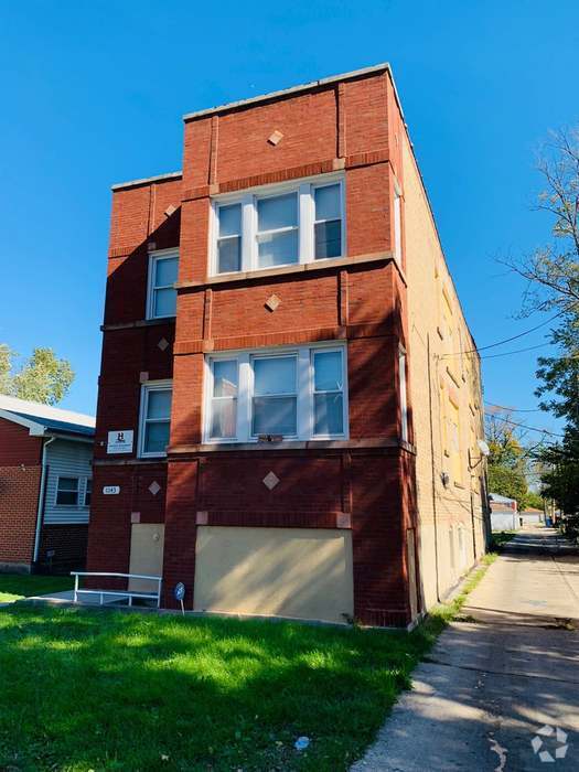 Building Photo - 11143 S Bishop St Unit # B Rental