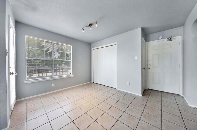 Photo - 10630 Westbrae Pkwy Unit 604