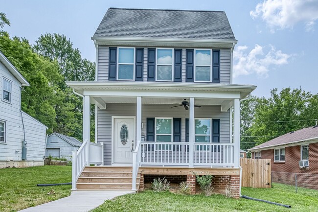 Beautiful Home in Fulton Hill Less Than 2 ... - Beautiful Home in Fulton Hill Less Than 2 ...