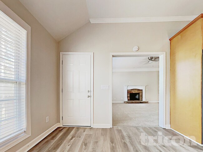 Photo - 115 Michael Ct