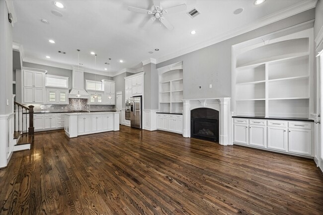 Photo - 609 Rutland St
