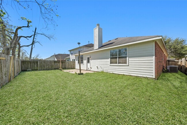 Photo - 24503 Lakecrest Bend Dr