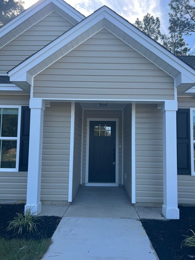 Photo - BEAUTIFUL NEW home!!! ??? 3 Bedrooms, 2 Ba...