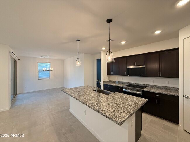 4235 W Yolanda Ln