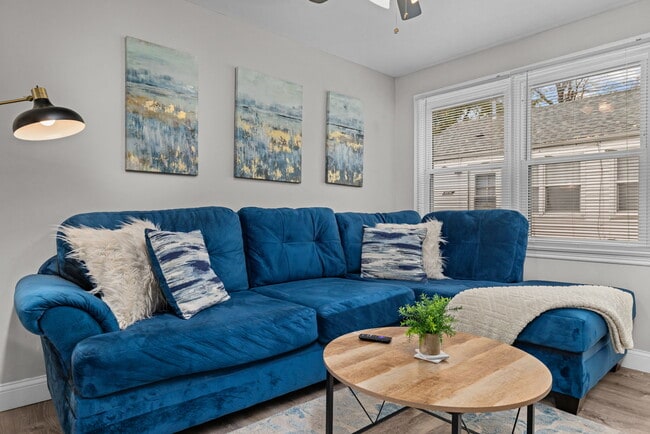 Photo - 6620 Wise Ave