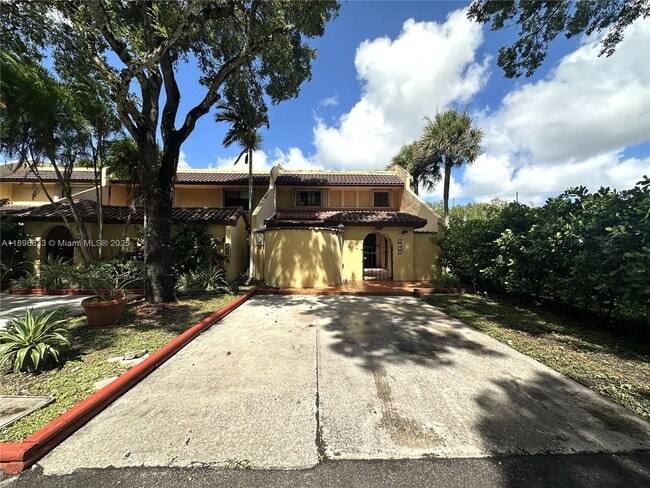 Photo - 3730 Alcantara Ave Unit 69-F
