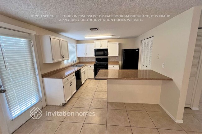 Photo - 6121 W Zoe Ella Way