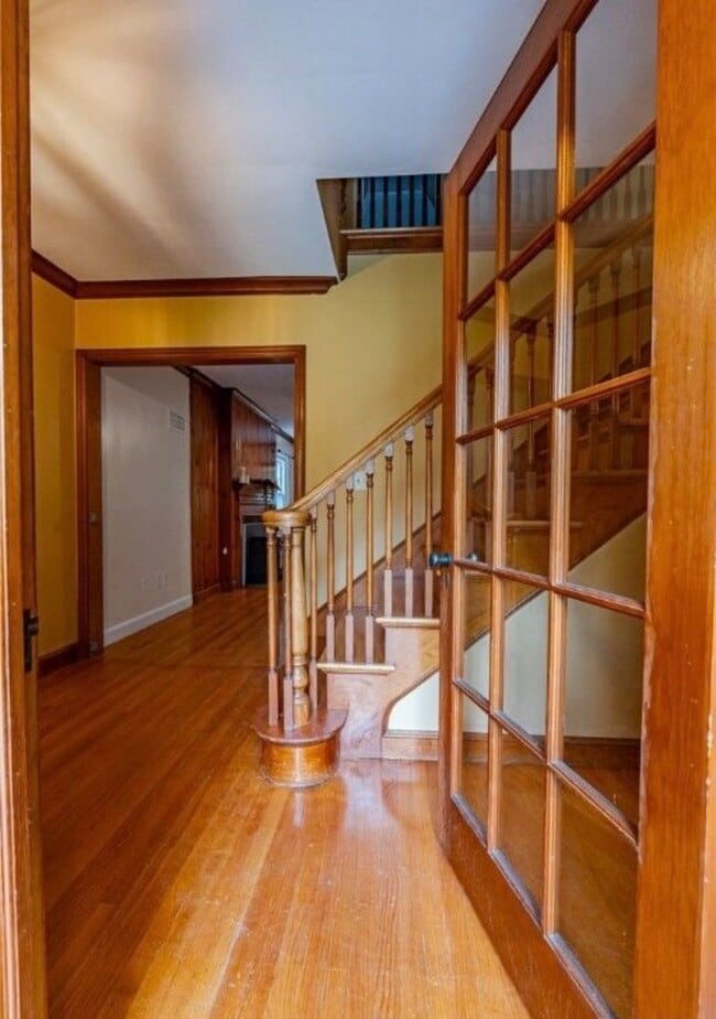 Photo - 7909 Turin Rd