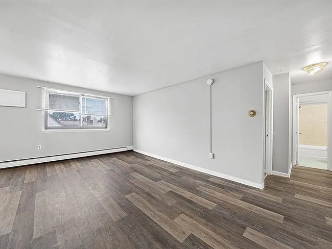 Photo - 1774 W Godfrey Ave Unidad 10