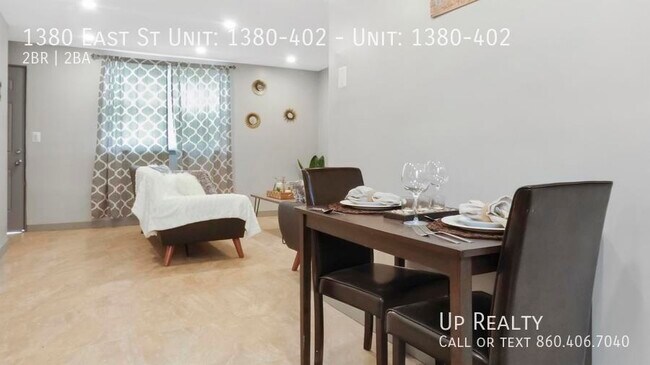 Photo - 1380 East St Unidad : 1380-402