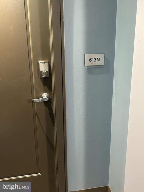 Building Photo - 350 G St SW Unit N613