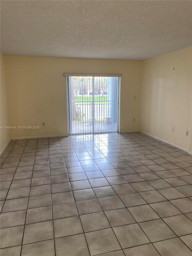 Photo - 8500 SW 212th St Unit 106