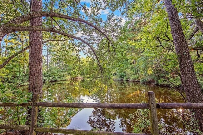 Photo - 400 Cypress Trace Dr